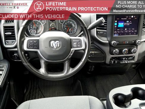 Used 2022 RAM 2500 Big Horn w/ Cold Weather Group image 27