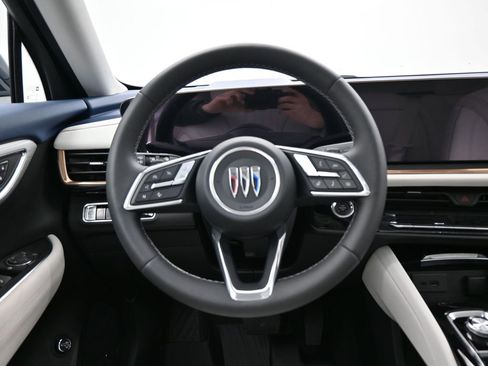 New 2026 Buick Envision Avenir image 10