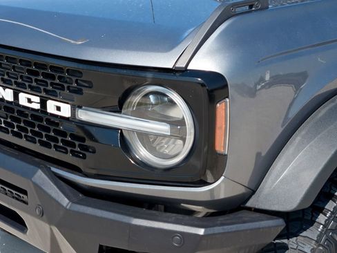 Used 2022 Ford Bronco Wildtrak AWD/4WD image 3