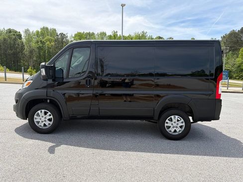 Used 2023 RAM ProMaster 1500 w/ Premium Appearance Group FWD image 4
