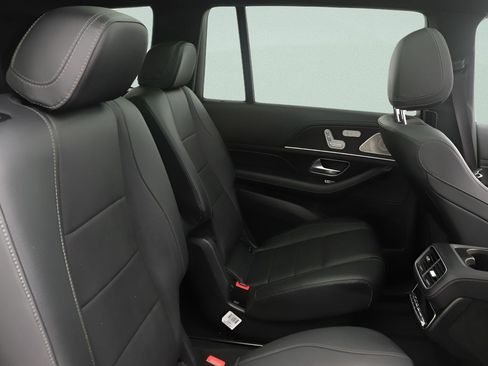 Certified 2023 Mercedes-Benz GLS 450 4MATIC image 28