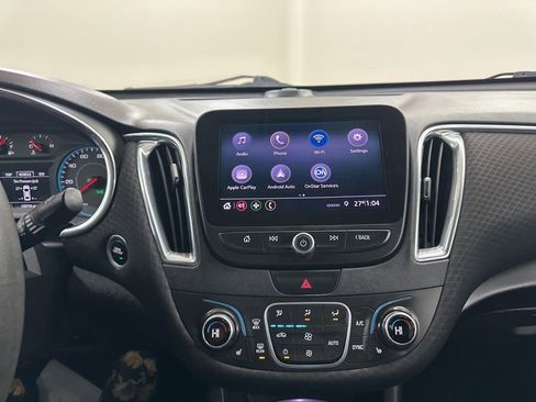 Used 2019 Chevrolet Malibu LT image 42