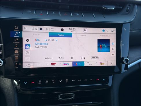 New 2026 Jeep Grand Cherokee L 4WD image 17