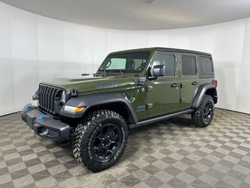 Used 2023 Jeep Wrangler Unlimited w/ Cold Weather Group image 7