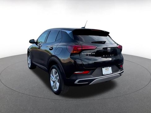 Used 2025 Buick Encore GX Preferred FWD image 11