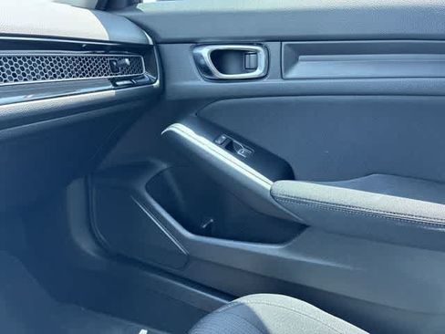 Certified 2026 Honda Civic LX image 31