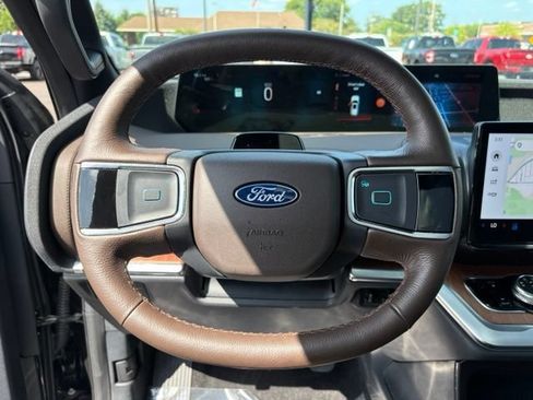 Used 2026 Ford Expedition King Ranch AWD/4WD image 23