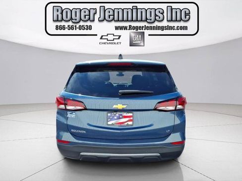 Used 2024 Chevrolet Equinox LT w/ LPO, Floor Liner Package FWD image 4