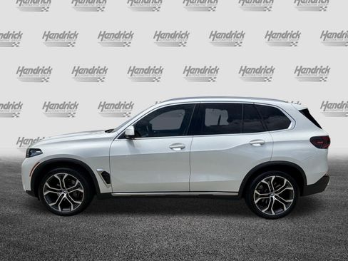 Used 2024 BMW X5 xDrive40i w/ Premium Package AWD/4WD image 7
