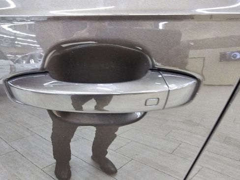 Used 2018 Audi Q7 3.0T Prestige image 13