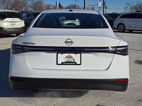 Used 2026 Nissan Sentra SV w/ SV Convenience Package FWD image 13