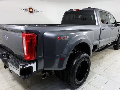 Used 2025 Ford F350 XL w/ XL Driver Assist Package image 3