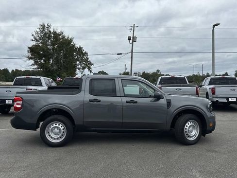 New 2025 Ford Maverick XL image 5