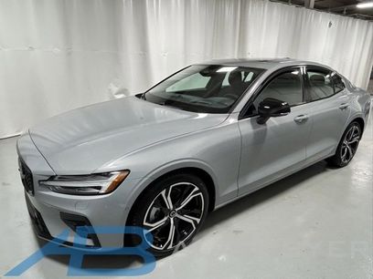 Used 2025 Volvo S60 B5 Ultra