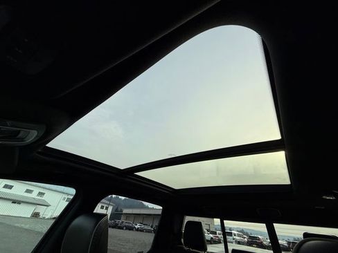 Used 2023 RAM 1500 Laramie image 30