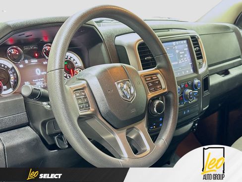 Used 2023 RAM 1500 Classic SLT w/ Electronics Group AWD/4WD image 14