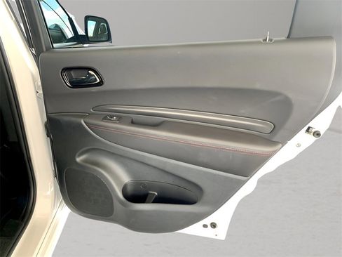 Used 2024 Dodge Durango GT image 27