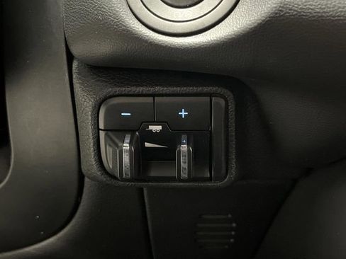 Used 2024 Dodge Durango GT image 28