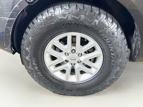 Used 2016 Nissan Frontier SV RWD image 37