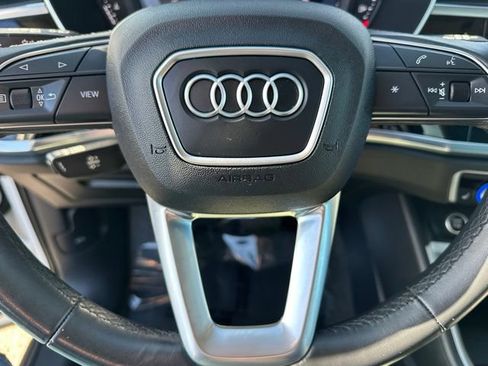 Used 2023 Audi Q3 2.0T Premium w/ Convenience Package AWD/4WD image 28