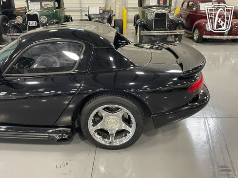 Used 1994 Dodge Viper RT/10 image 29