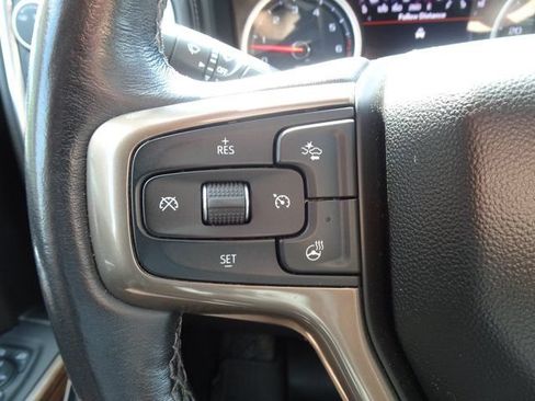 Used 2022 Chevrolet Silverado 2500 High Country w/ Z71 Off-Road Package AWD/4WD image 25