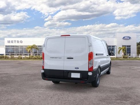 New 2026 Ford Transit 250 Low Roof RWD image 23