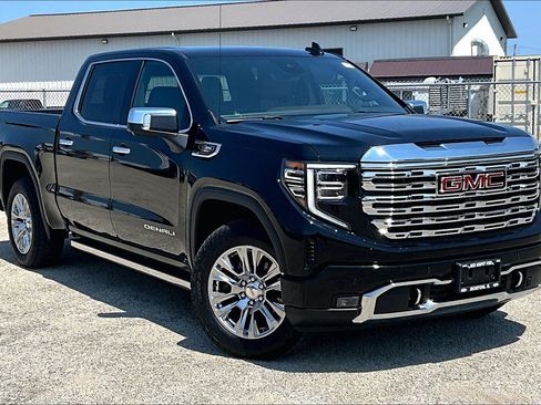 Used 2026 GMC Sierra 1500 Denali w/ Technology Package AWD/4WD image 36