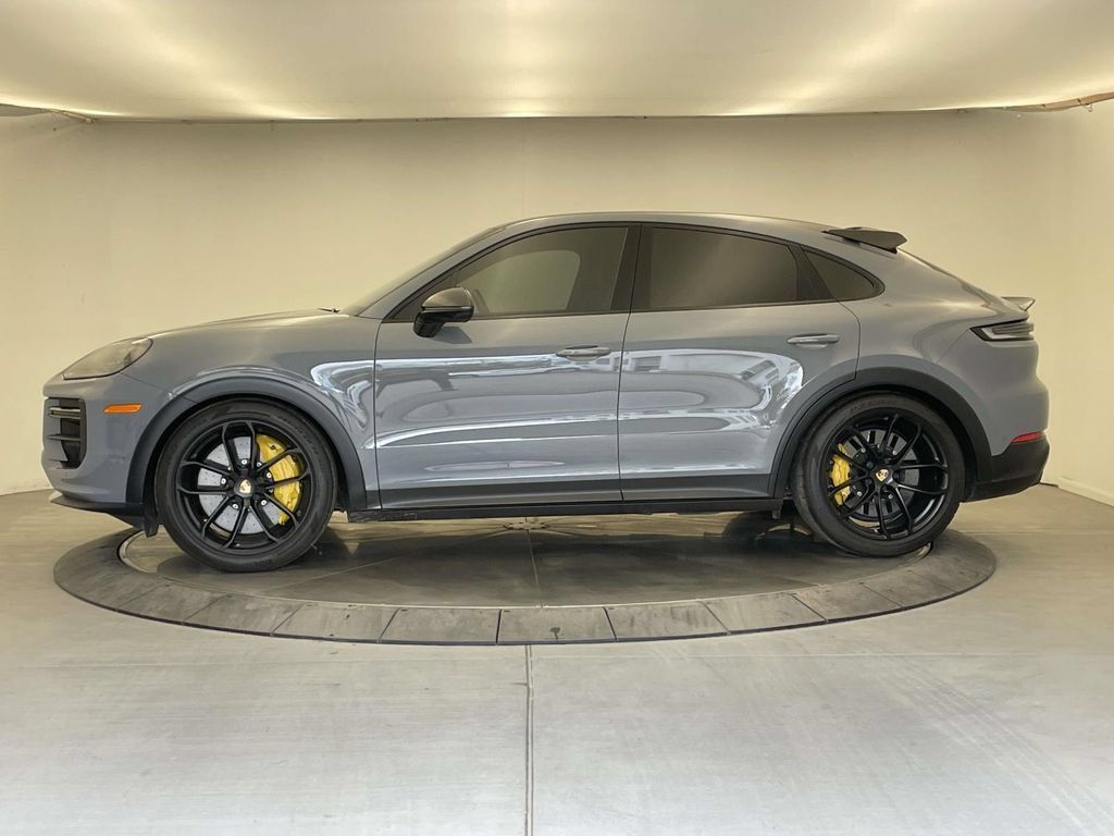 Certified 2024 Porsche Cayenne Turbo GT AWD/4WD image 2