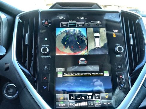 Used 2024 Subaru Ascent Limited w/ Technology Package image 17