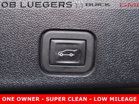 Certified 2025 GMC Acadia Elevation image 23