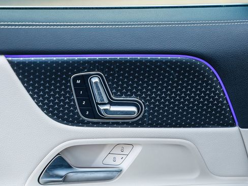 Certified 2025 Mercedes-Benz GLA 250 image 22