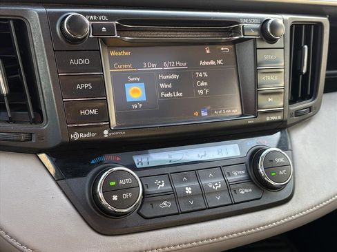 Used 2017 Toyota RAV4 XLE image 11