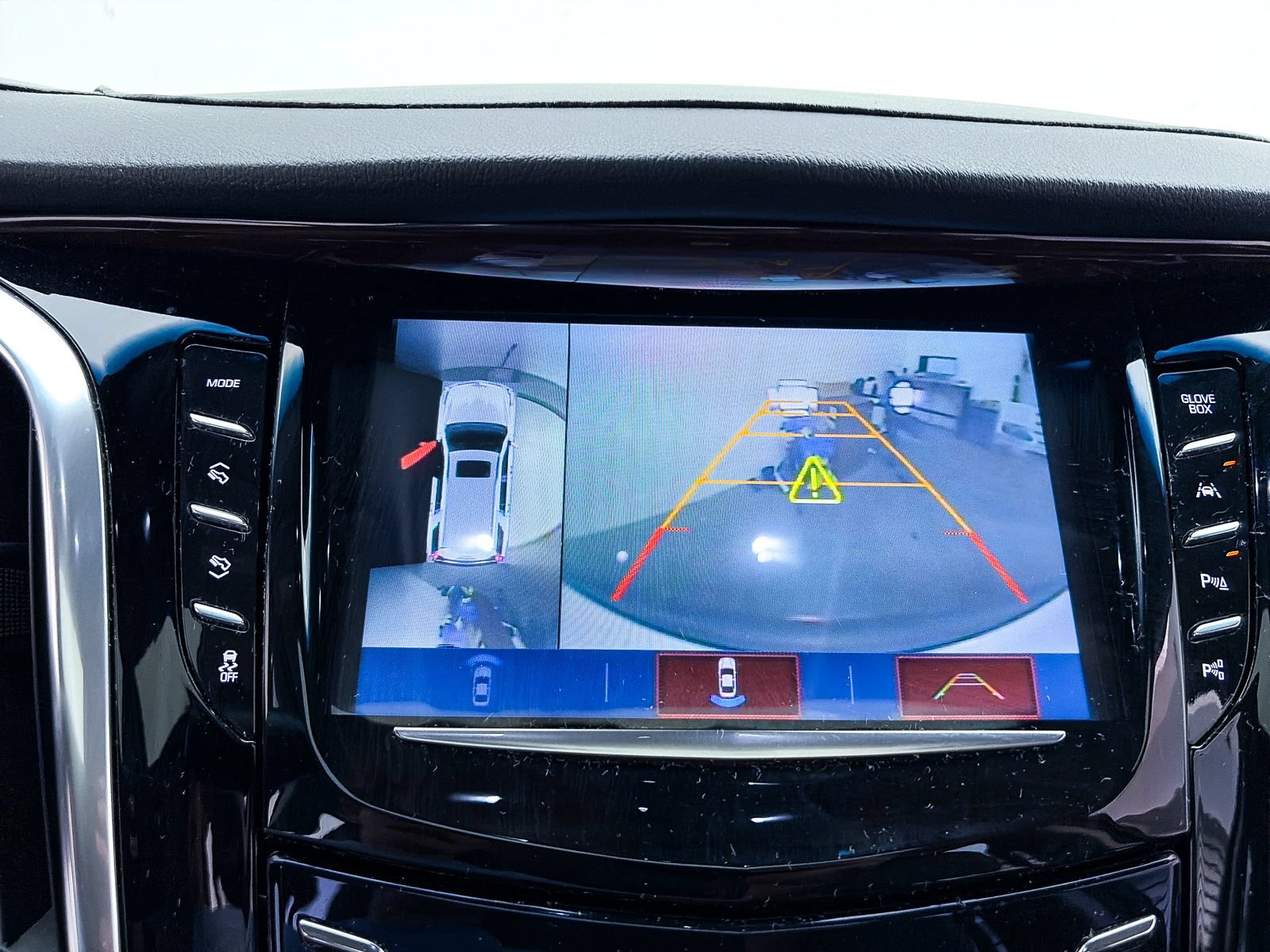 Used 2020 Cadillac Escalade ESV Luxury AWD/4WD image 9