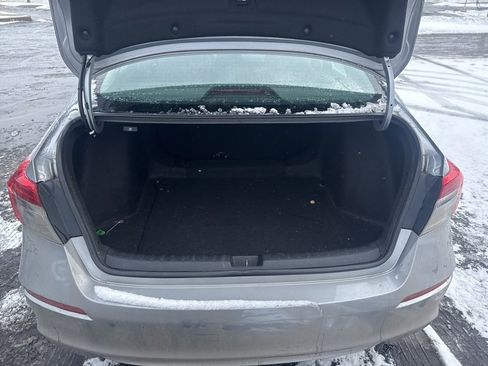 Used 2022 Honda Civic LX image 10