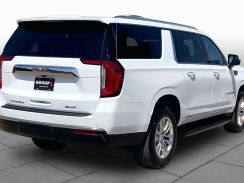Used 2024 GMC Yukon XL SLT w/ SLT Luxury Package RWD image 13