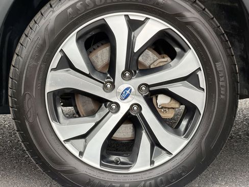 Used 2021 Subaru Outback Touring XT AWD/4WD image 14