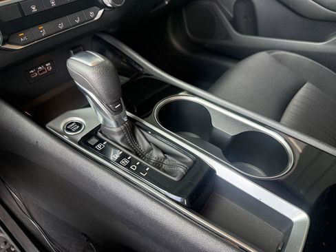 Used 2021 Nissan Altima 2.5 SV FWD image 19