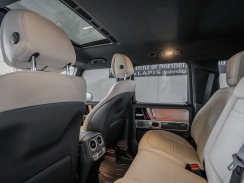 Used 2021 Mercedes-Benz G 550 image 25
