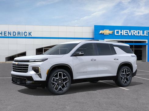 New 2026 Chevrolet Traverse High Country w/ LPO, Floor Liner Package image 3