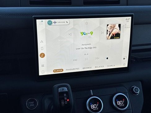 Certified 2025 Land Rover Defender 90 S image 17