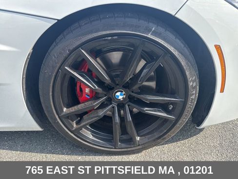 Used 2022 BMW Z4 M40i w/ Premium Package RWD image 31