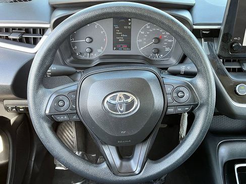 Used 2024 Toyota Corolla LE image 11