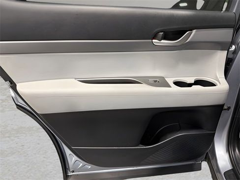 Used 2020 Hyundai Palisade SEL w/ Convenience Package image 29