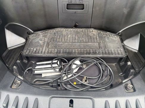 Used 2022 Ford F150 Lightning Pro AWD/4WD image 17