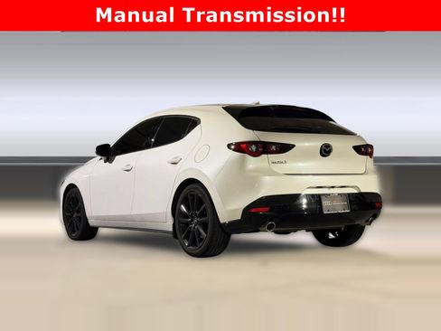 Used 2026 MAZDA MAZDA3 2.5 S Hatchback w/ Premium Pkg FWD image 3