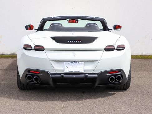 Certified 2026 Ferrari Roma Spider RWD image 7