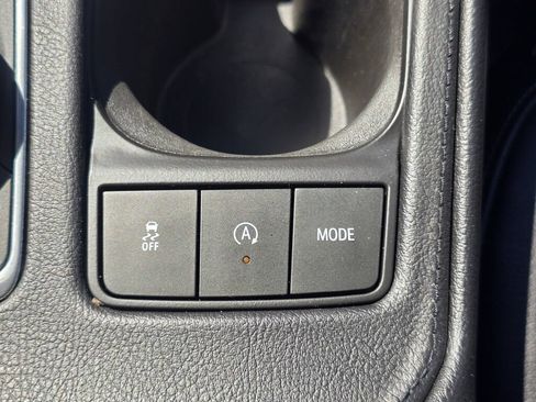 Used 2020 Cadillac XT4 Premium Luxury AWD/4WD image 35