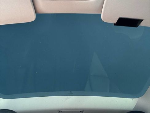 Used 2022 Tesla Model 3 Performance image 15