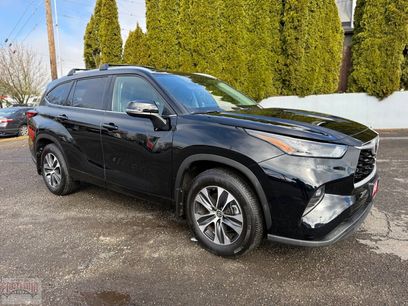 Certified 2022 Toyota Highlander XLE